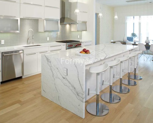 Calacatta Quartz 2 508.jpg