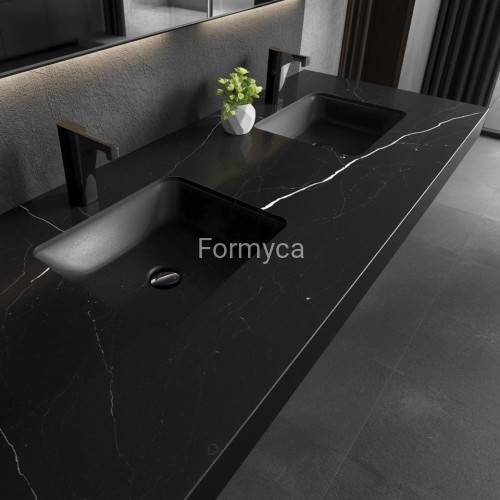 Tangula Black łazienkowy 1.jpg